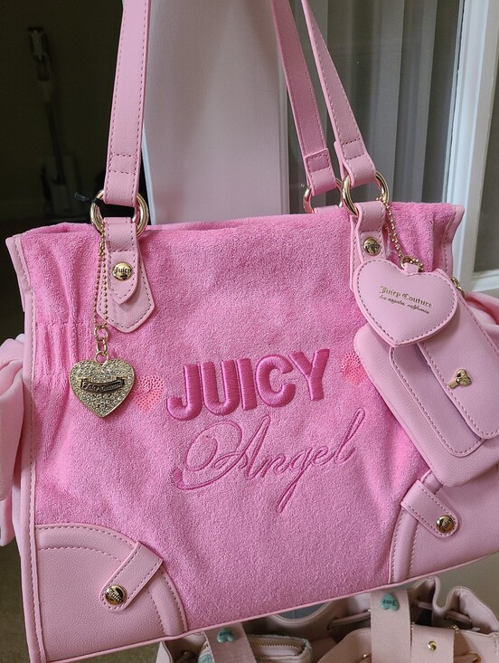 Juicy Couture Handbags - Juicy Couture Bag 💗